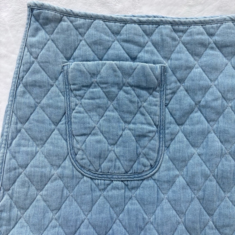 BLANK NYC Skirt Quilted Wrap Denim Blue Mini Skirt—NWT—28 - Picture 2 of 13